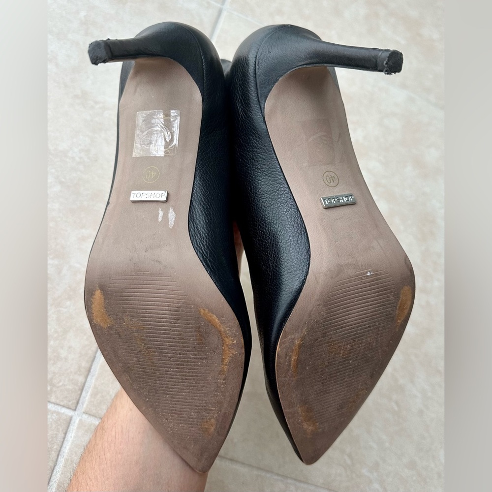 Topshop - Vamp Faux Leather Heels - Picture 6 of 7